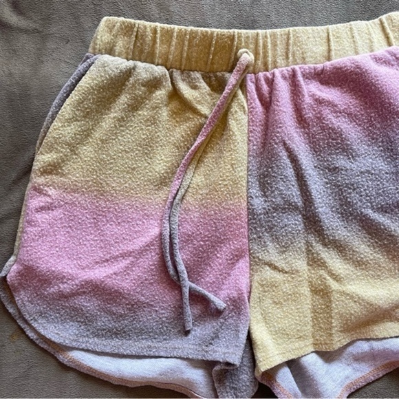 *NWOT* Shop Hopes Sweater Shirt and Shorts Set - Picture 7 of 11